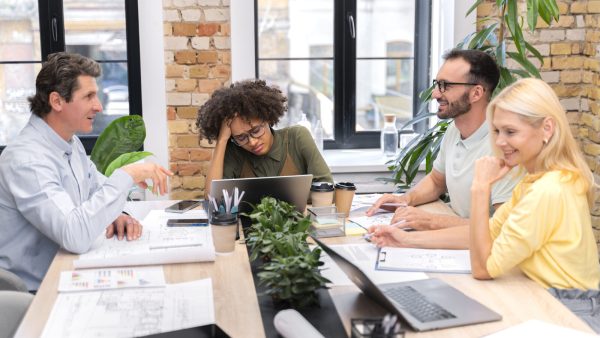 How to Use Content to Reduce SaaS Churn: An In-App and Post-Sale Playbook